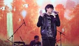 娱乐爆料许嵩视频下载百度云,独家下载百度云，一睹风采